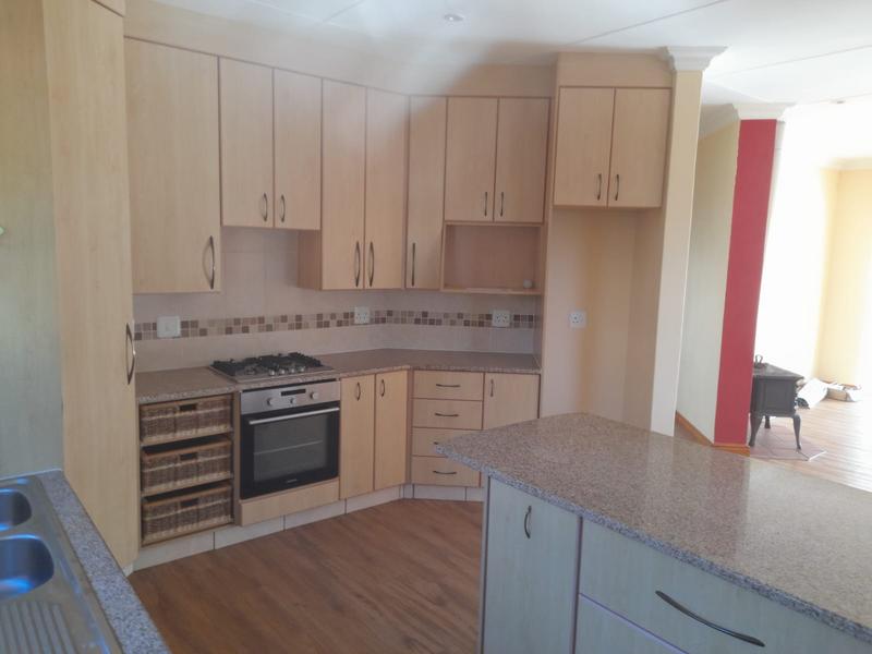 2 Bedroom Property for Sale in Groenkloof Retirement Village Western Cape